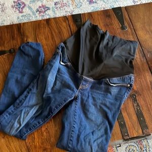 Loft Maternity Jeans - medium